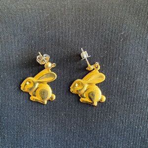 Vintage 80’s Gold Tone Bunny fashion dangle earrings